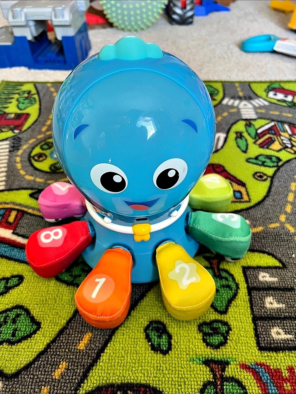 Baby Einstein Ocean Explorers Go Opus Go 4-in-1 Crawl and Chase Activity Toy